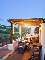 Romantic Suite Apt.21