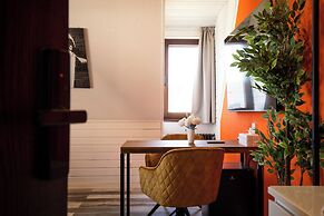 NECKARWESTHEIMER Hotel