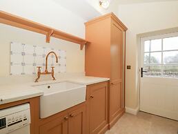 Velindra Farm Cottage