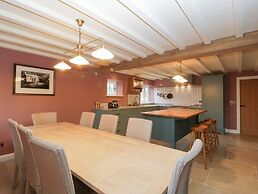 Velindra Farm Cottage