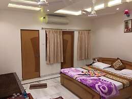 Hotel Ambika
