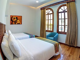 Circasiana Palace Hotel Boutique