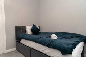 House - Sleeps 5 - Ensuite Bedrooms