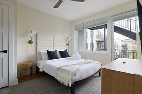 Hoboken Loft Hideaway - Walk to Path