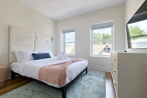Bright 3BR Loft Hoboken Gem