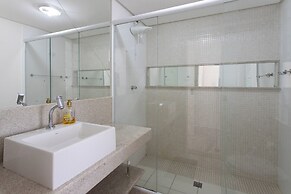 Apto Pet Friendly com 3 Su tes e Vista Para o Mar