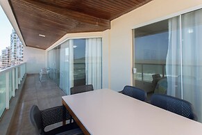 Apto Pet Friendly com 3 Su tes e Vista Para o Mar