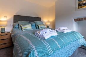 Number 1 Bossiney House