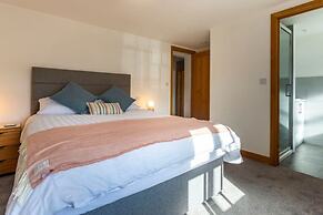 Number 1 Bossiney House