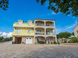 Holiday House Balen With Swimming Pool