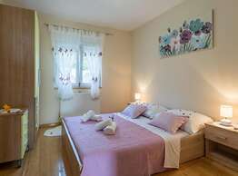 Holiday House Balen With Swimming Pool