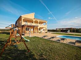 Villa Maja