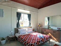 Cosmicstays Birdsong Lakeview Cottage