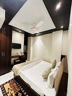 Kashi Darshan Hotel