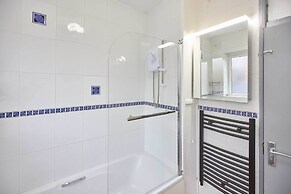 Host Stay Emporium Apartment B