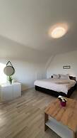Spacious Garden Villa for 16 Guests