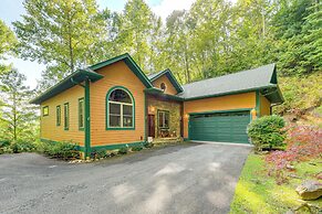 Mtn-view Cabin w/ Deck in Sylva: Family Friendly!