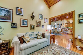Mtn-view Cabin w/ Deck in Sylva: Family Friendly!