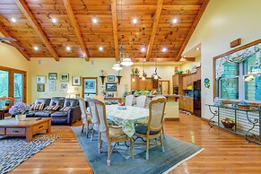 Mtn-view Cabin w/ Deck in Sylva: Family Friendly!