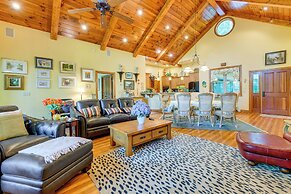 Mtn-view Cabin w/ Deck in Sylva: Family Friendly!