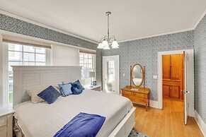 1 Mi to Pendleton Round-up: Historic 'elnor' Home
