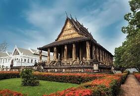 ThatLuang View Hotel