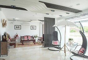 ThatLuang View Hotel