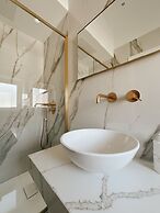 Mida Luxury Apartment
