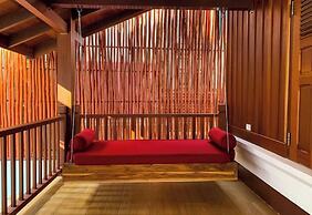 Riverside Guesthouse