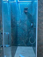 ARICCIA LUXURY HOUSE