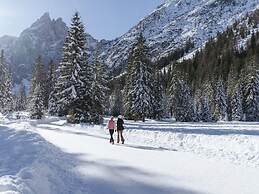 SAN PIETRO Dolomiti Small Budget Hotel