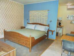 Catskill Rose Lodging & Dining