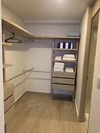 Oceani Towers 1006