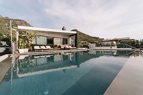 Marinhill High Luxury Property