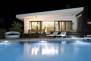 Marinhill High Luxury Property