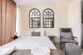Marinhill High Luxury Property