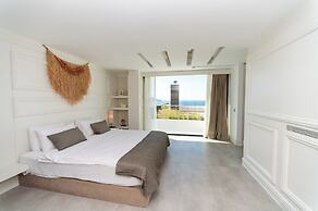 Marinhill High Luxury Property