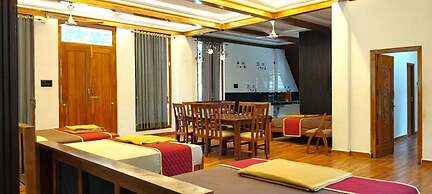 MOON LIGHT RESORT