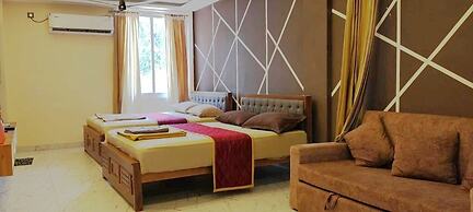MOON LIGHT RESORT