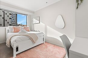 3BR Prime Spot Walk Everywhere by Zodiak