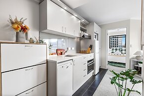 3BR Prime Spot Walk Everywhere by Zodiak