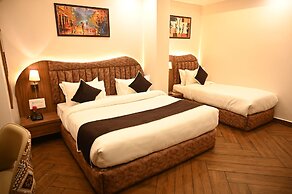 The Regal Crown By Ritya Hotels