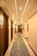 The Regal Crown By Ritya Hotels