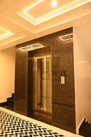 The Regal Crown By Ritya Hotels