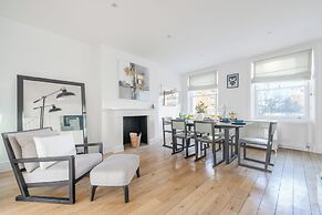 Hyde Park 3BR Retreat by Marble Arch