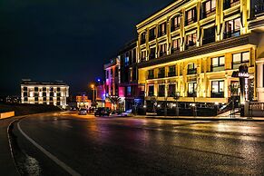 Cosinüs Airport Hotel