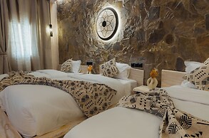 Nasser Palace Suites & Spa