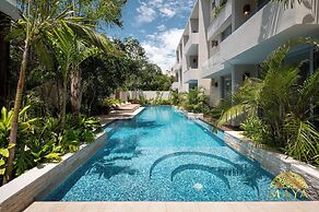 NHOA 111C Lux 1BRPool access Aldea Zama