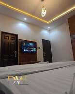 Dwellux Apartments