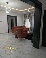 Dwellux Apartments